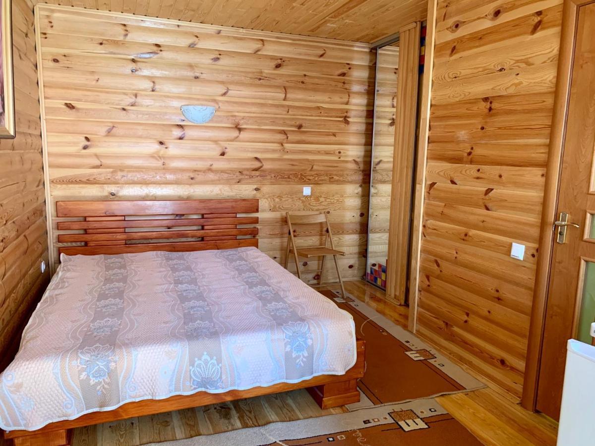 Комфортабельный Коттедж Bed & Breakfast Svityaz' Luaran gambar